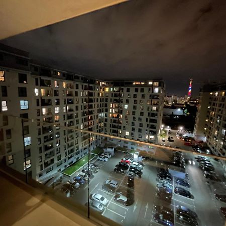 Gold Luxury Apartment Close To Presidential Palace Bukares Bagian luar foto