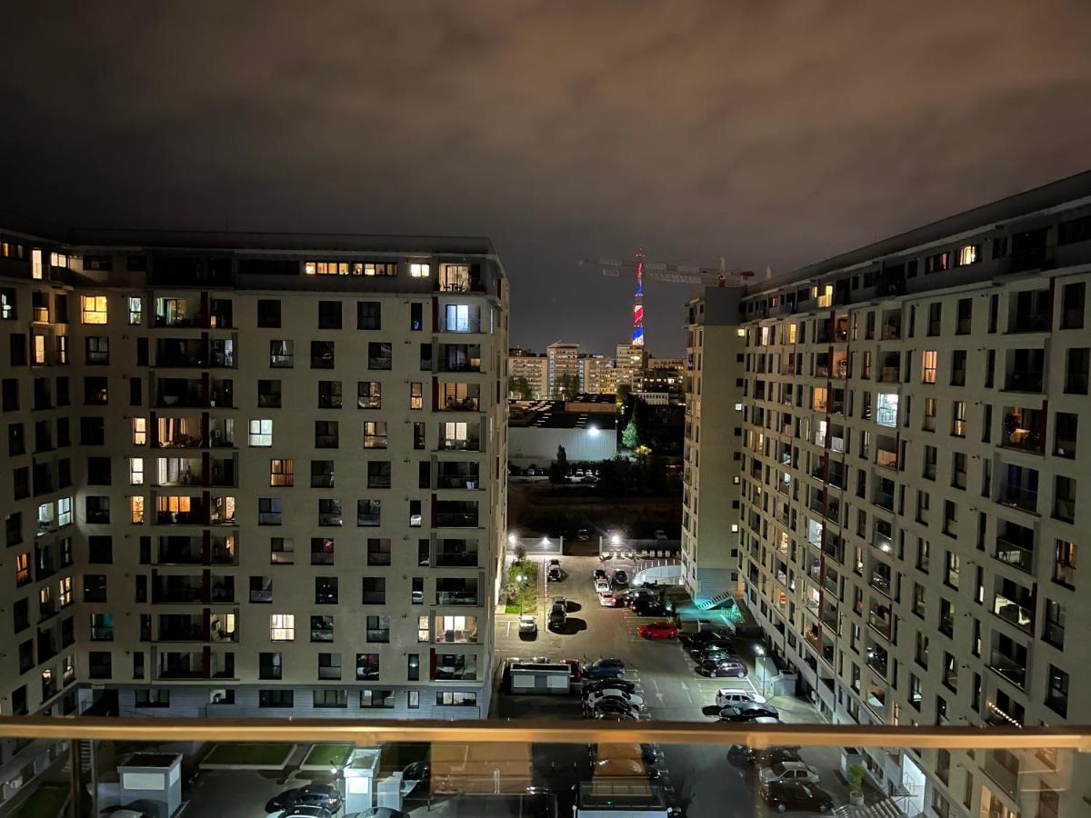 Gold Luxury Apartment Close To Presidential Palace Bukares Bagian luar foto